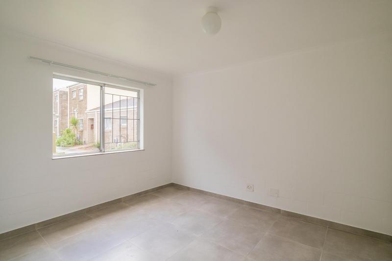 To Let 1 Bedroom Property for Rent in Diep River Western Cape